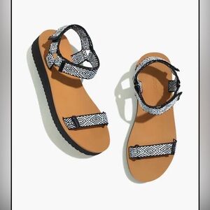 Madewell The Resourced Maggie Black & White Strappy Sandals Women's Size 6.5